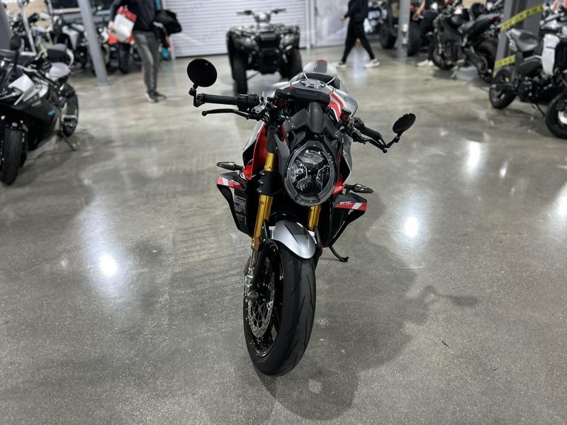 Used 2022 Mv Agusta BRUTALE 1000 NURBURGRING Image 15