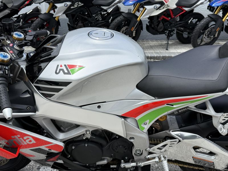 Used 2018 Aprilia RSV4 RF LE 