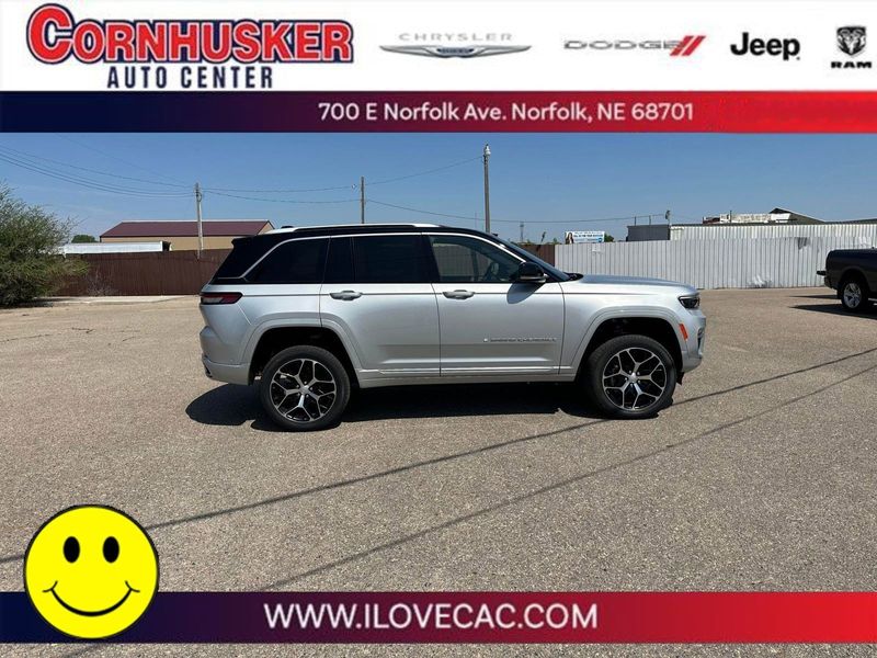 2023 Jeep Grand Cherokee Summit Reserve 4xeImage 1