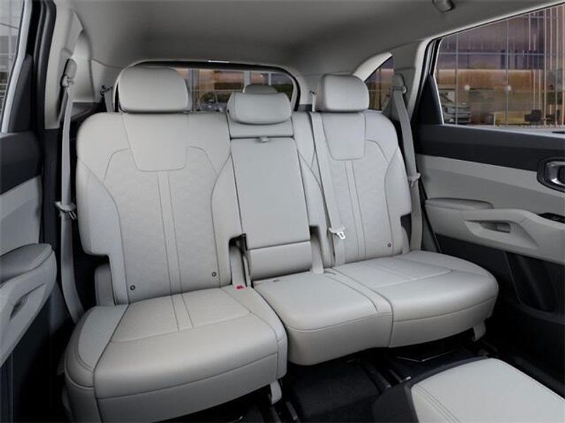 New 2025 Kia Sorento SImage 16