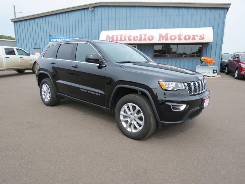 2021 Jeep Grand Cherokee Laredo E 4x4 4dr SUVImage 2