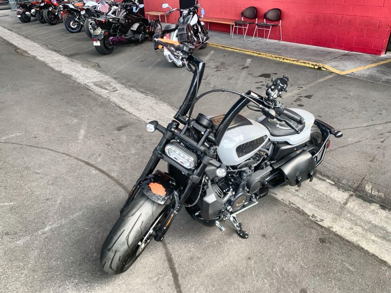 Used 2024 Harley-Davidson Sportster S Image 18
