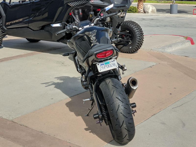 Used 2023 Yamaha MT-10 CA Image 16
