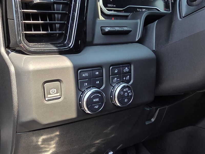Used 2024 GMC Sierra 2500HD AT4
