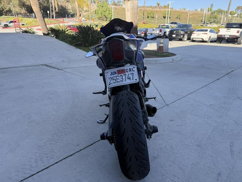 Used 2024 Yamaha YZF R7 Image 15