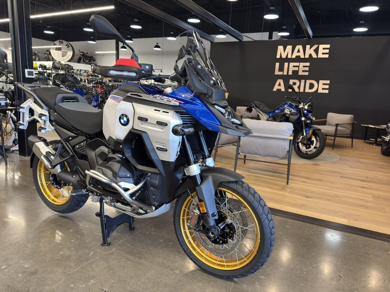 2026 BMW R 1300 GS Adventure - TROPHY - RACING BLUE METALLIC 