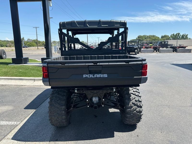 NEW 2025 Polaris RANGER CREW XP 1000 