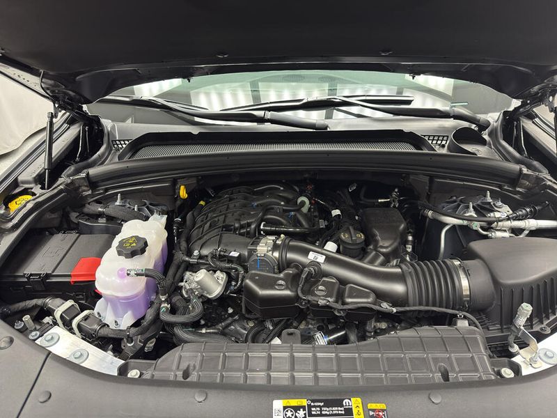 New 2025 Jeep Grand Cherokee Limited 4x4Image 6