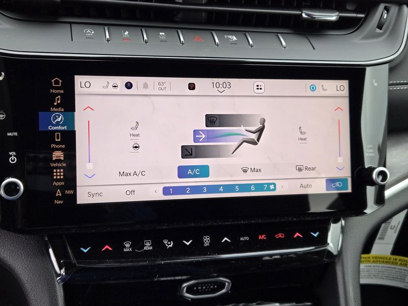 New 2026 Jeep Grand Cherokee Laredo Altitude 4x4