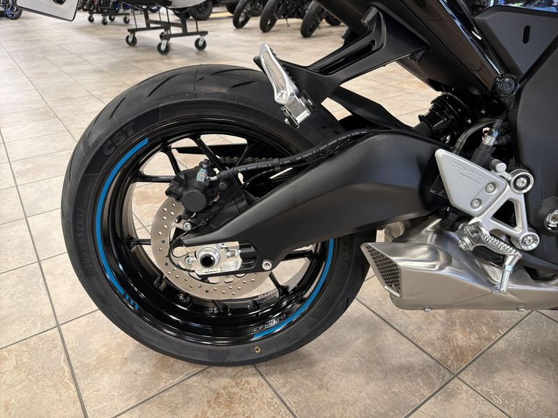 New 2026 CFMOTO 675SS Image 21