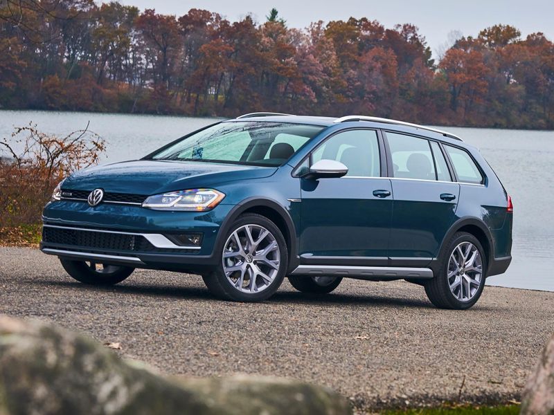 2018 Volkswagen Golf Alltrack TSI SEImage 1