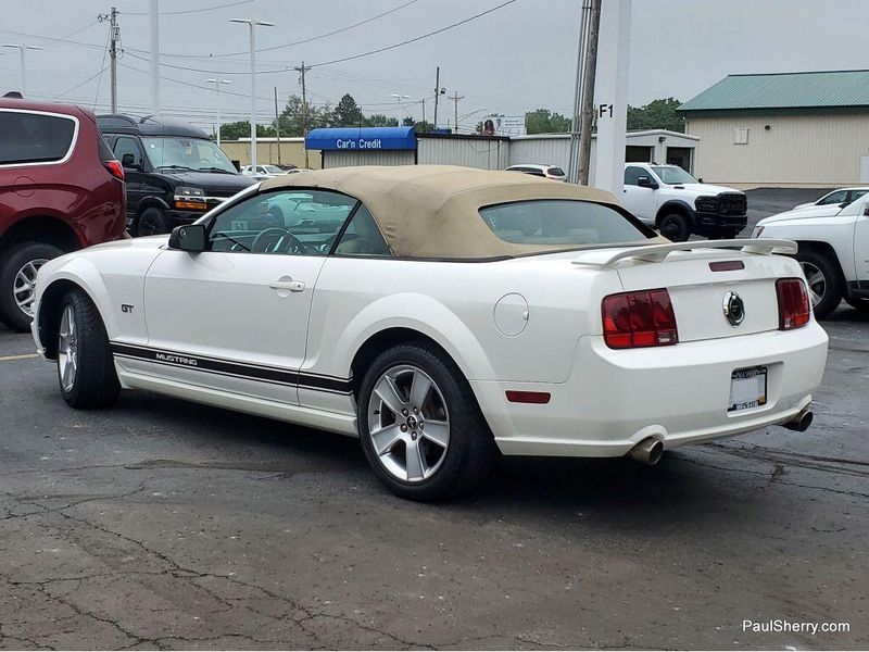 2007 Ford Mustang GT PremiumImage 4