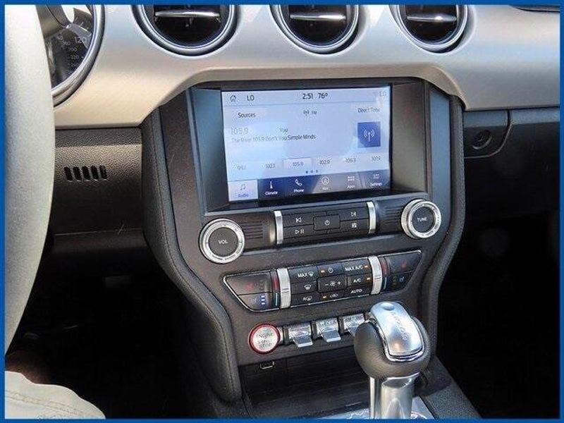 2022 Ford Mustang GT Premium photo 13