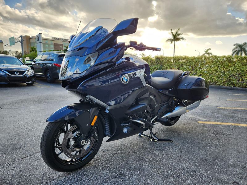 2019 BMW K 1600 B  in a IMPERIAL BLUE METALLIC exterior color. BMW Motorcycles of Miami 786-845-0052 motorcyclesofmiami.com 