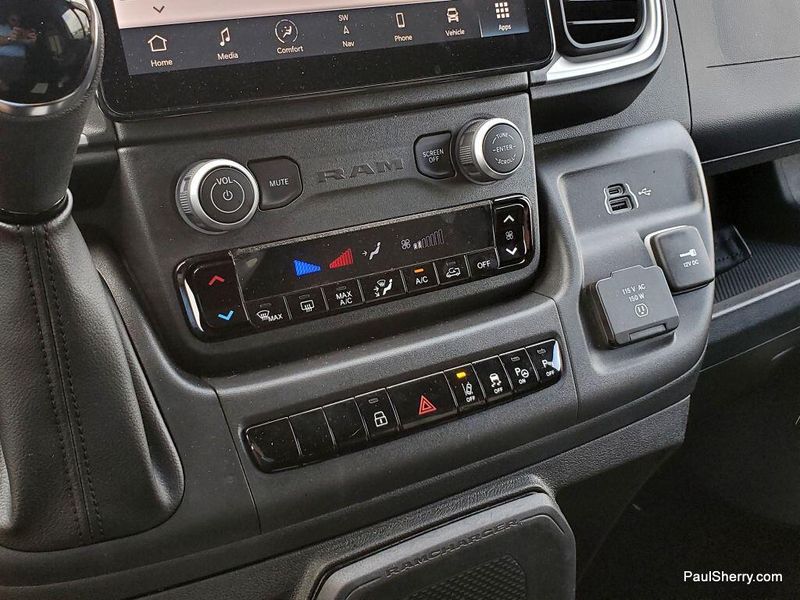 2024 RAM Promaster 3500 Slt+ Window Van High Roof 159