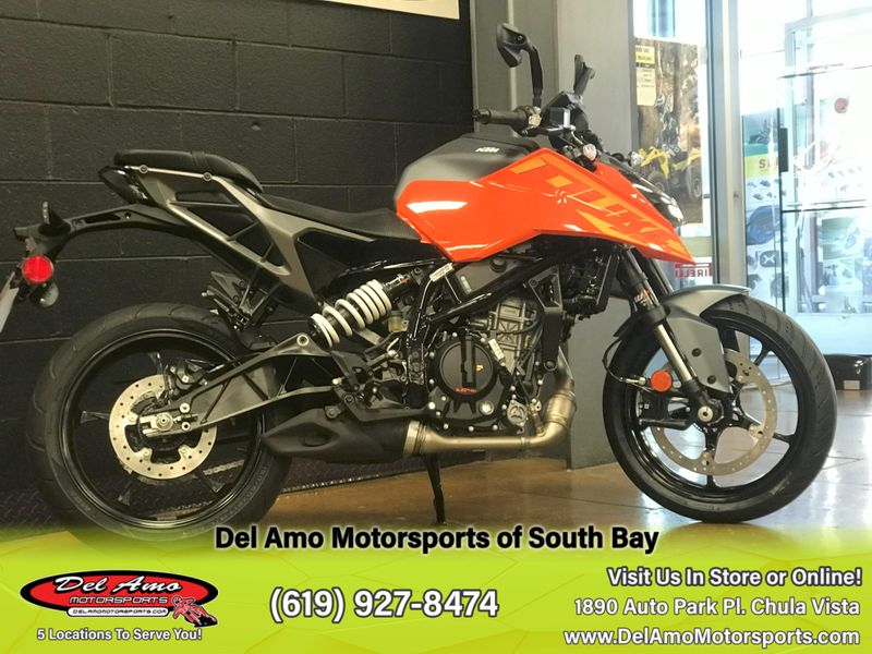 2024 KTM 250 DUKE Image 10