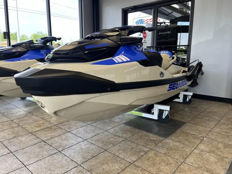NEW 2026 SEA-DOO WAKE PRO 230 WITH SOUND SYSTEM Image 1