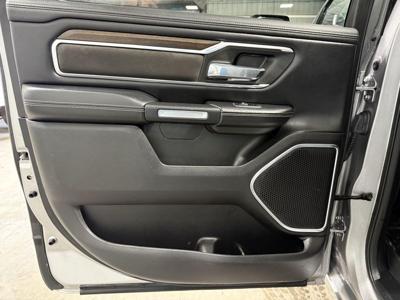 Used 2021 RAM 1500 LaramieImage 14