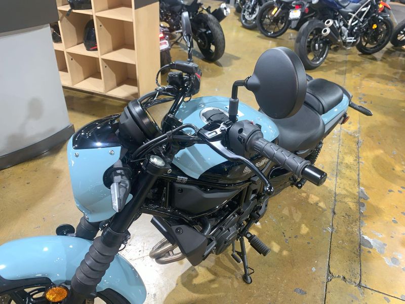 New 2025 Kawasaki ELIMINATOR SE ABS Image 14