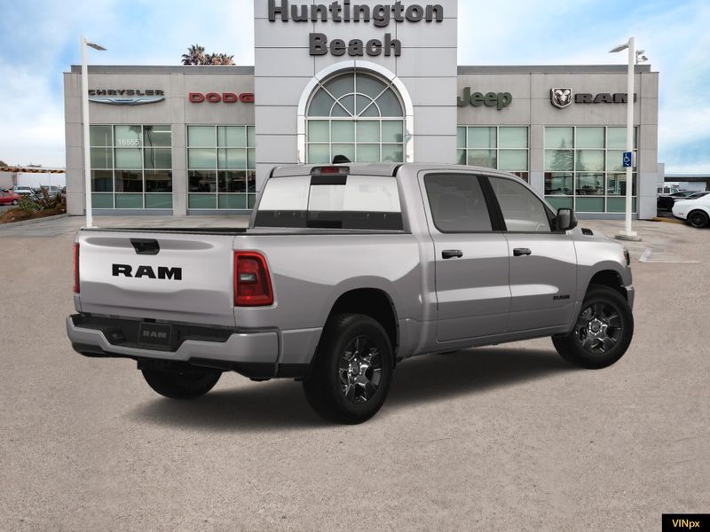 2025 RAM 1500 Tradesman Crew Cab 4x2Image 7