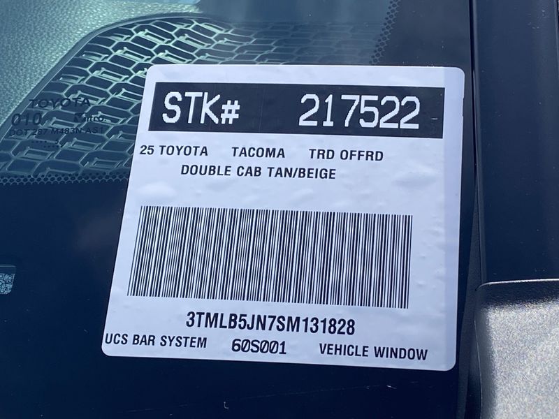 2025 Toyota Tacoma TRD Off RoadImage 21