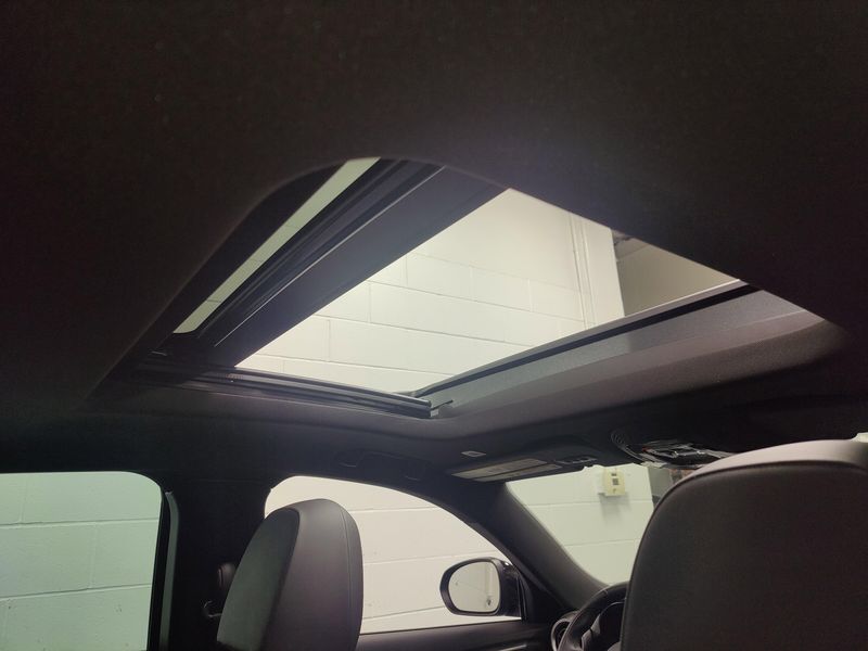 Used 2024 Alfa Romeo Tonale Ti eAWD Premium w/SunroofImage 6