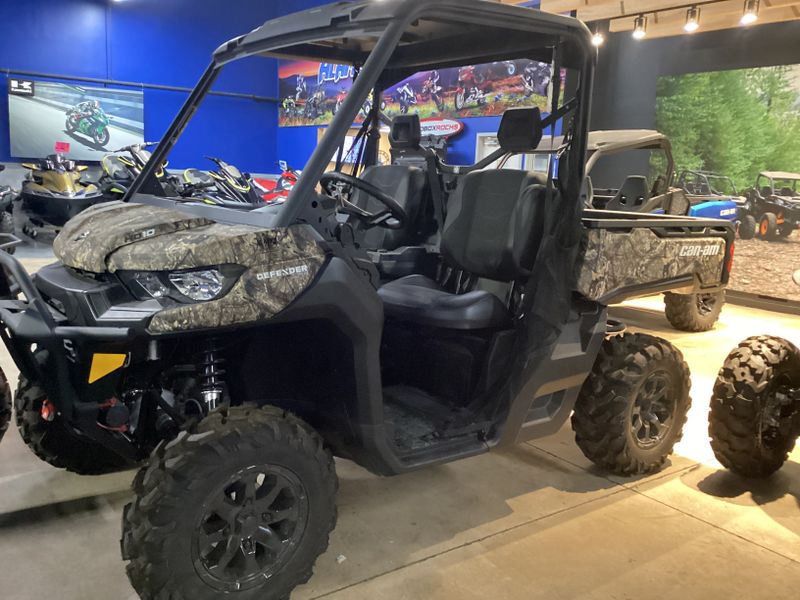 2023 Can-Am DEFENDER XT HD10 MOSSY OAK BREAK UP COUNTRY CAMOImage 11
