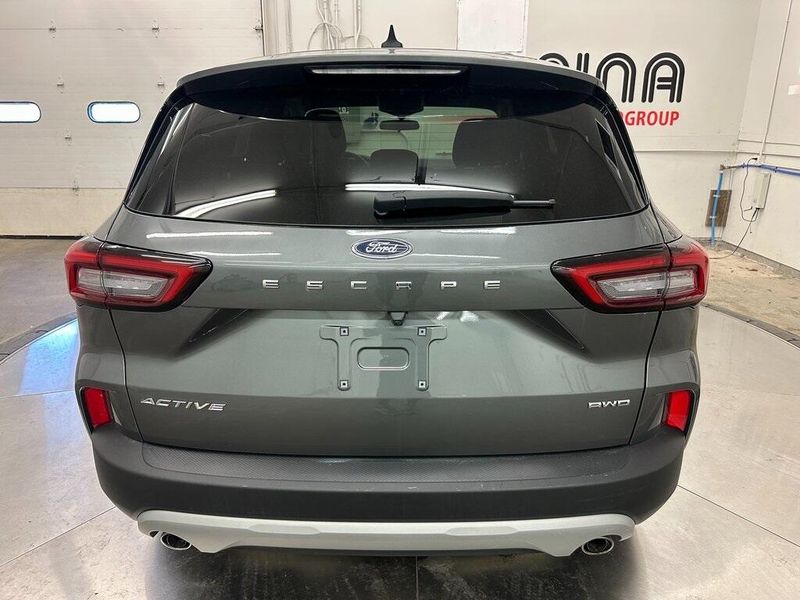 2024 Ford Escape ActiveImage 14