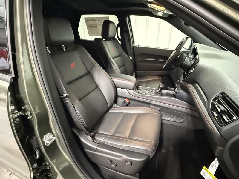 New 2026 Dodge Durango Gt Plus Awd Hemi V8Image 12