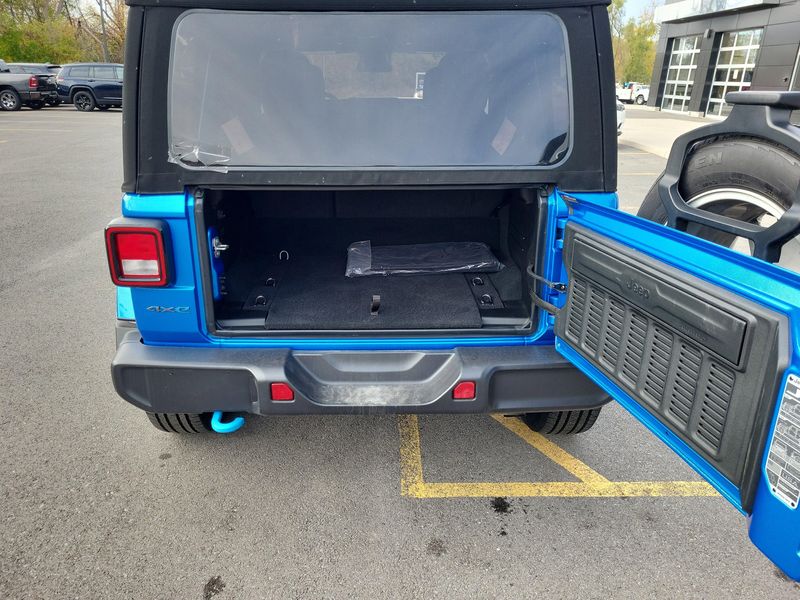 Used 2024 Jeep Wrangler 4xE Sport SImage 14