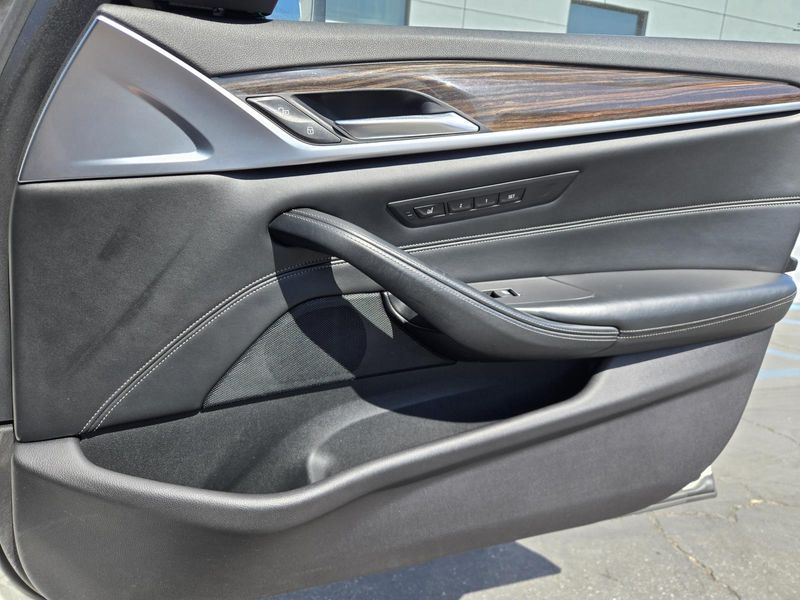 Used 2017 BMW 540i Sedan