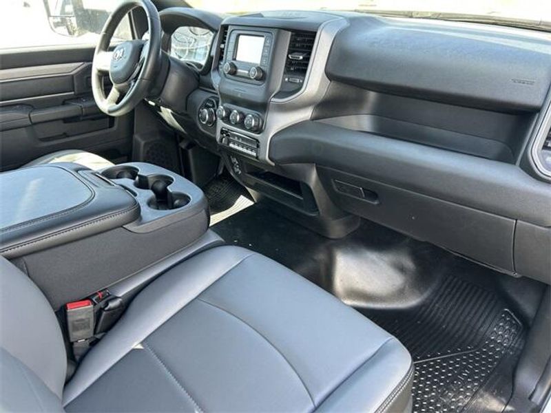 2023 RAM 2500 Tradesman Regular Cab 4x2 8