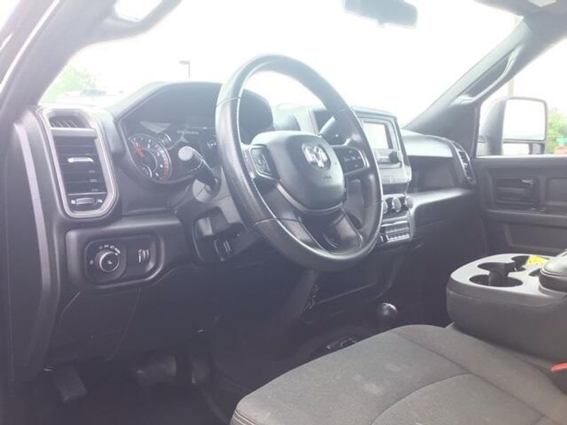 2023 RAM 2500 TradesmanImage 10