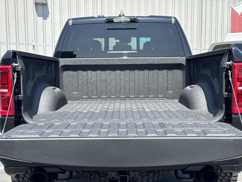New 2026 RAM 1500 Rho Crew Cab 4x4 5'7' Box