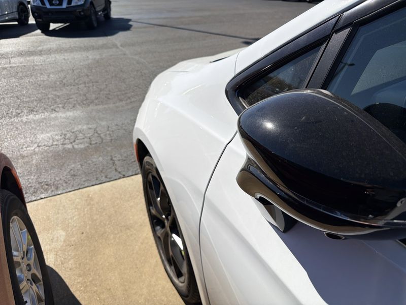 New 2026 Chrysler Pacifica LimitedImage 12