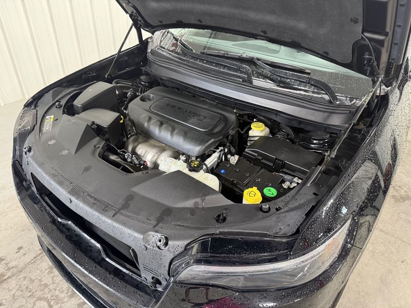 Used 2023 Jeep Cherokee Altitude LuxImage 18
