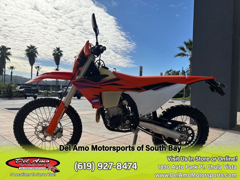 2024 KTM 500 EXC-F  in a ORANGE exterior color. Del Amo Motorsports of South Bay (619) 547-1937 delamomotorsports.com 