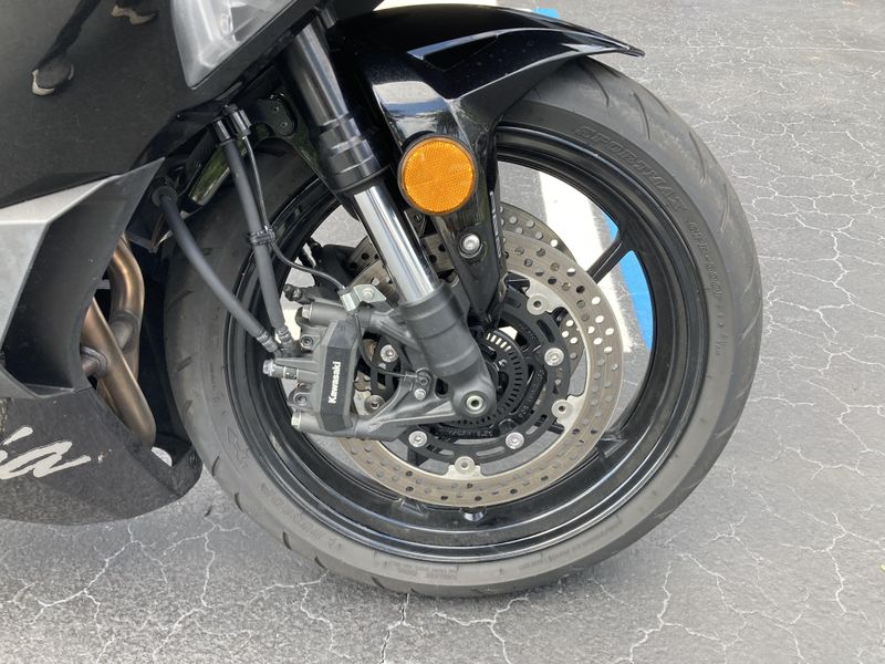 2024 Kawasaki Ninja ZX-4R ABS