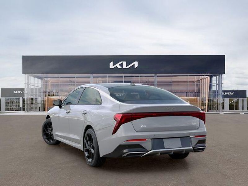 New 2026 Kia K5 GT-LineImage 5