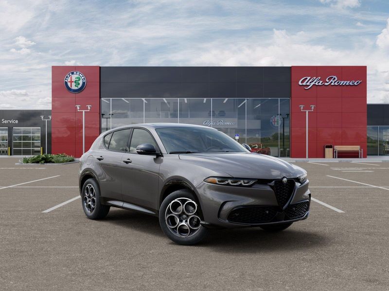 New 2025 Alfa Romeo Tonale AwdImage 27