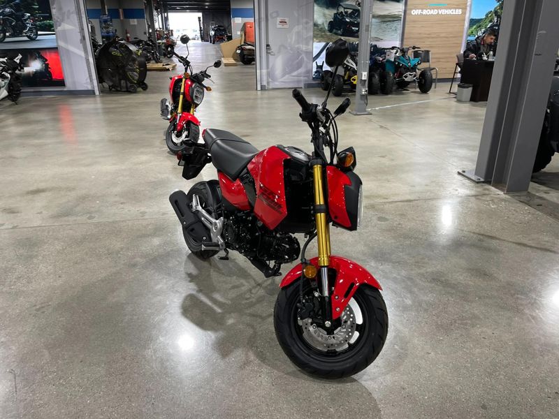 New 2025 Honda Grom Image 2