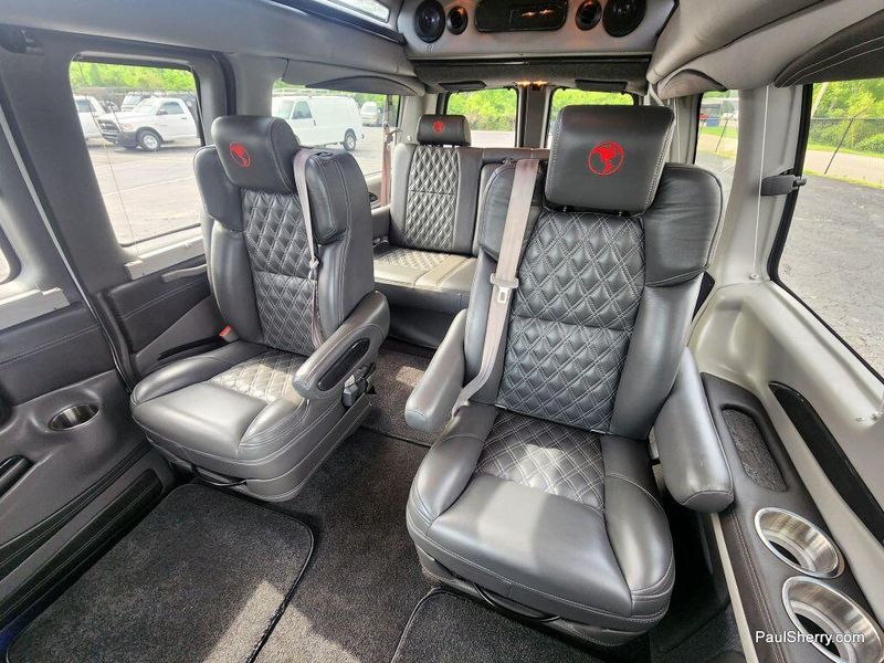 2023 GMC Savana Cargo Image 53