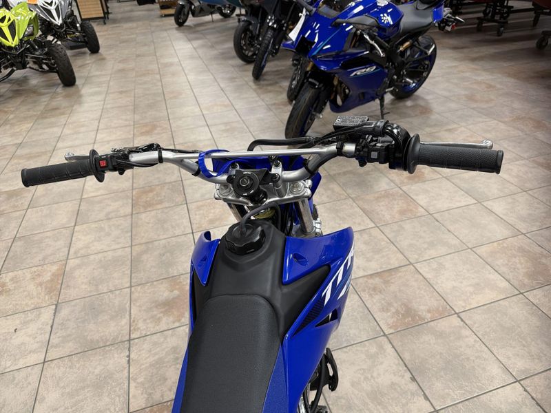 New 2025 Yamaha TT-R125LE Image 22