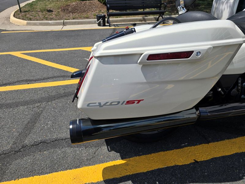 Used 2024 Harley-Davidson FLTRXSTSE Road Glide ST Image 18