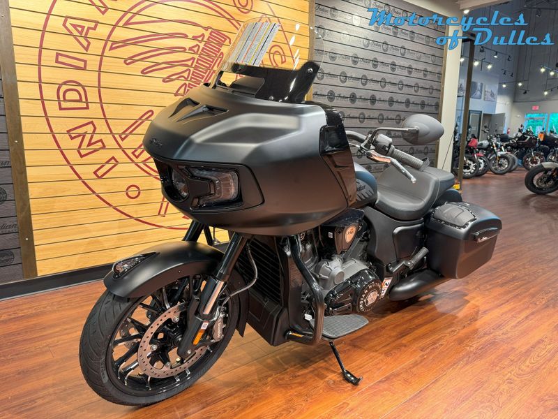 2024 Indian Motorcycle Challenger Dark Horse Audio Pkg Image 4