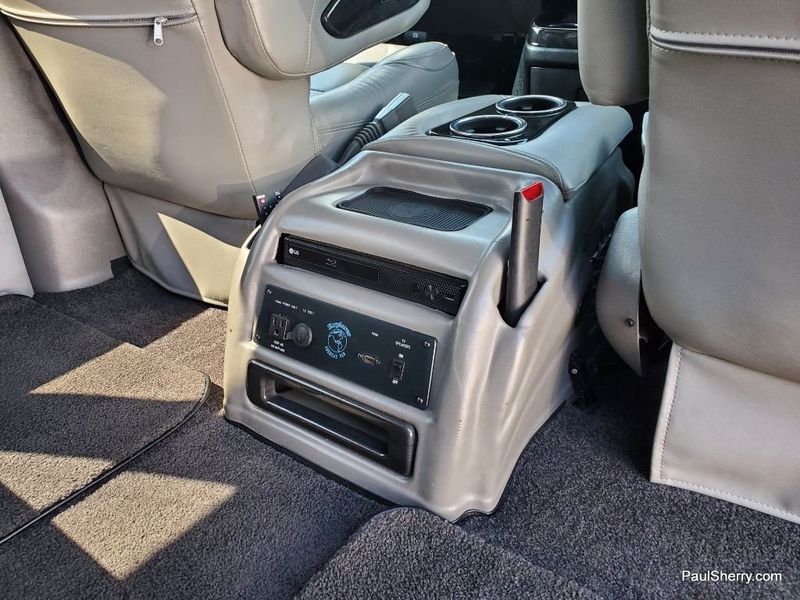 2020 GMC Savana Cargo Image 18