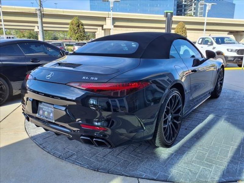 2022 Mercedes-Benz AMG SL 55 AMGImage 10