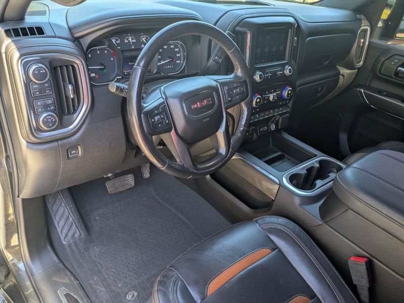 2023 Gmc Sierra HD AT4 photo 16