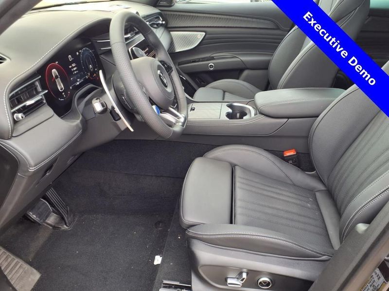 New 2025 Maserati Grecale Image 15