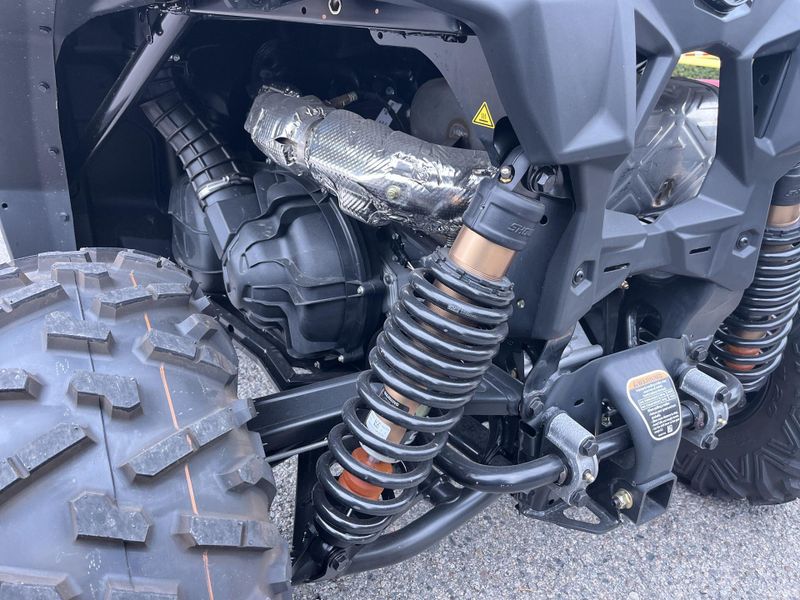 New 2025 Can-Am MAVERICK SPORT MAX DPS 1000R Image 11